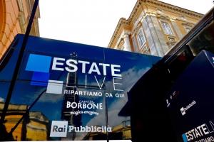 estate live tour