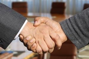 stretta di mano, conciliazione, accordo